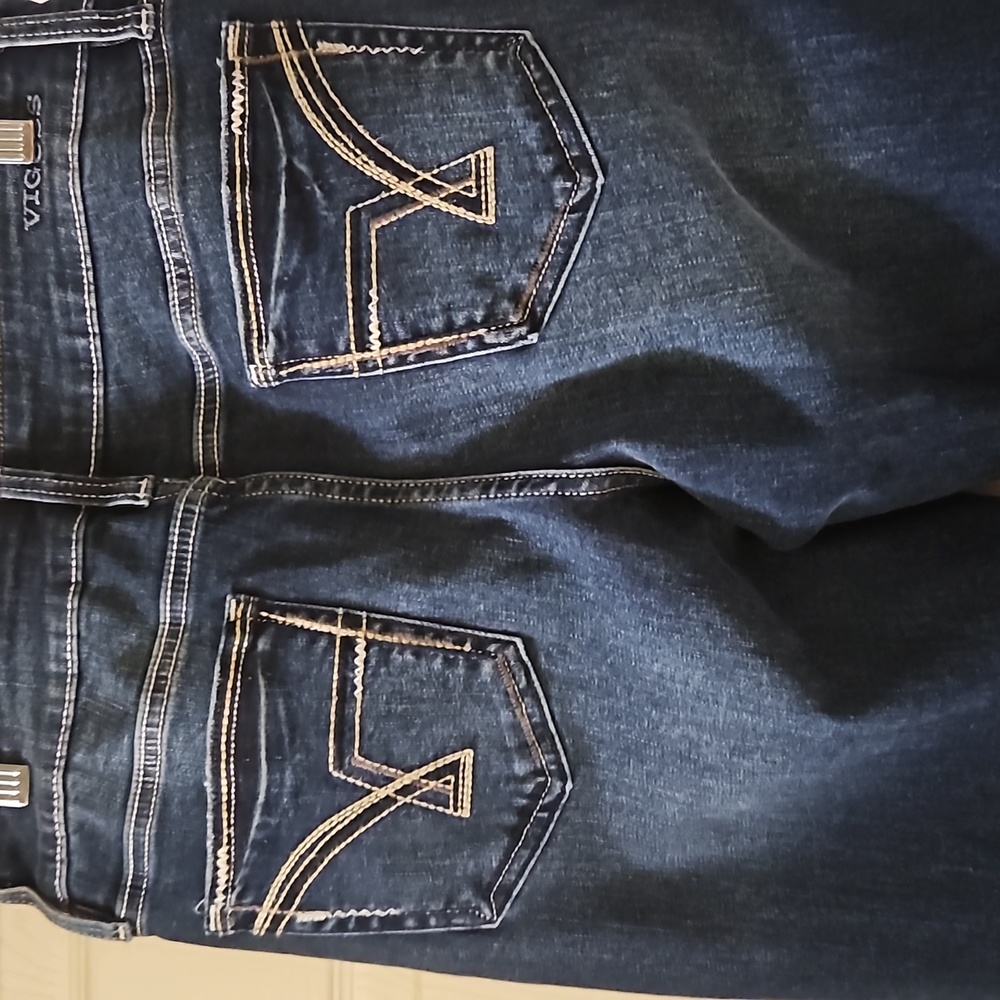 Jeans - Picture 4 of 4